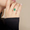 Bague 55 Bague en or jaune 18 carats avec émeraude et diamants 58 Facettes 61600013