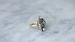 Bague 55 Bague volutes en or jaune 18k et diamants, opales 58 Facettes