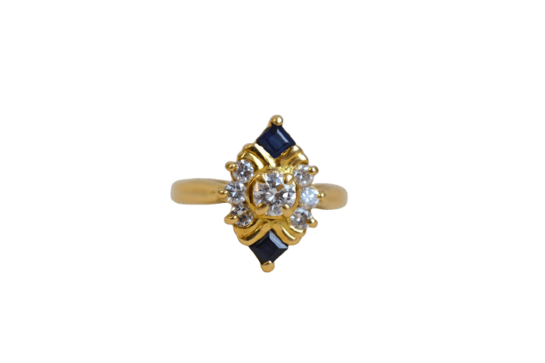 Bague 51.5 Bague marquise en or jaune 18 carats et saphirs carrés, diamants 58 Facettes 3124