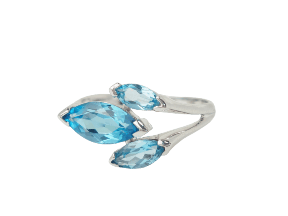 Bague 55 Bague en or blanc 18 ct avec topazes bleues 58 Facettes 33498
