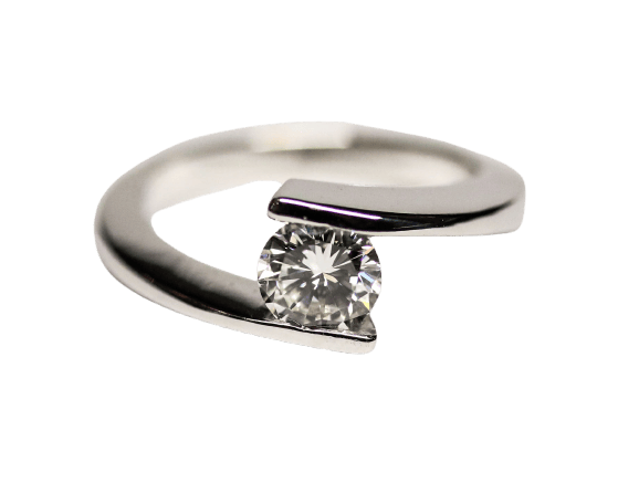 Bague 53 Bague solitaire moderne en or blanc et diamant ~0,80 ct 58 Facettes C2103