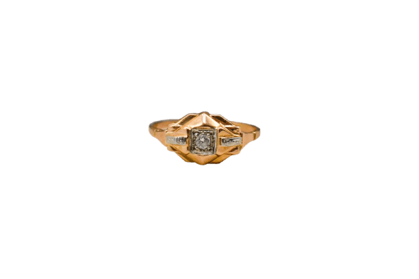 Bague 56 Bague Art Déco en or jaune et blanc 18 carats et diamant 58 Facettes 3830