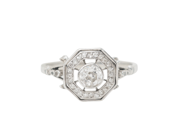 Bague 65 Bague hexagonale en or blanc 18 ct et diamants 58 Facettes 33122