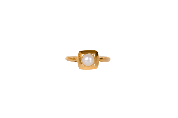 Bague 57 Bague carrée en or jaune 18 carats et perle de culture 58 Facettes Ref3243
