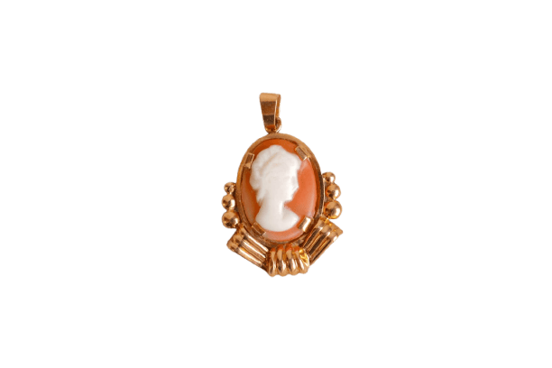 Pendentif Pendentif camée décor perlé en or jaune 18k 58 Facettes 3038