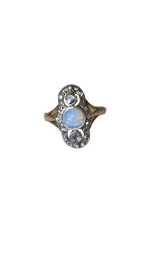 Bague 56.5 Bague marquise ancienne en or jaune 18kt et diamants 58 Facettes
