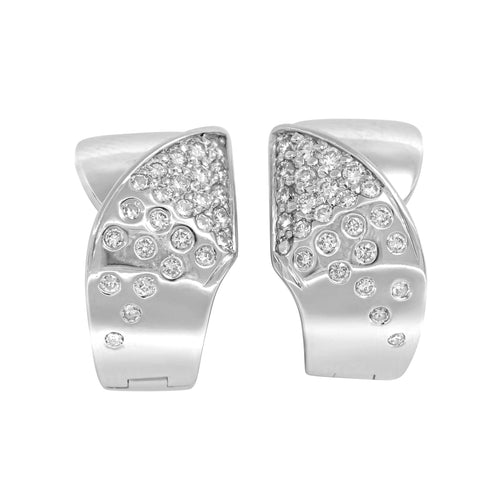 Boucles d'oreilles Boucles d'oreilles en or gris 18 carats et diamants 58 Facettes 66000233