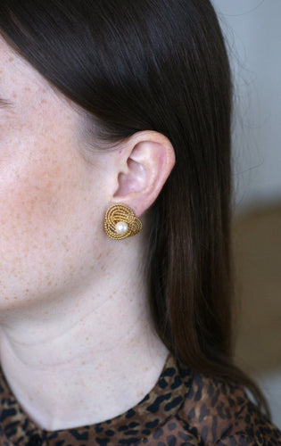Boucles d'oreilles Gübelin - Boucles d’oreilles clip torsadées en or jaune 18kt et perles 58 Facettes