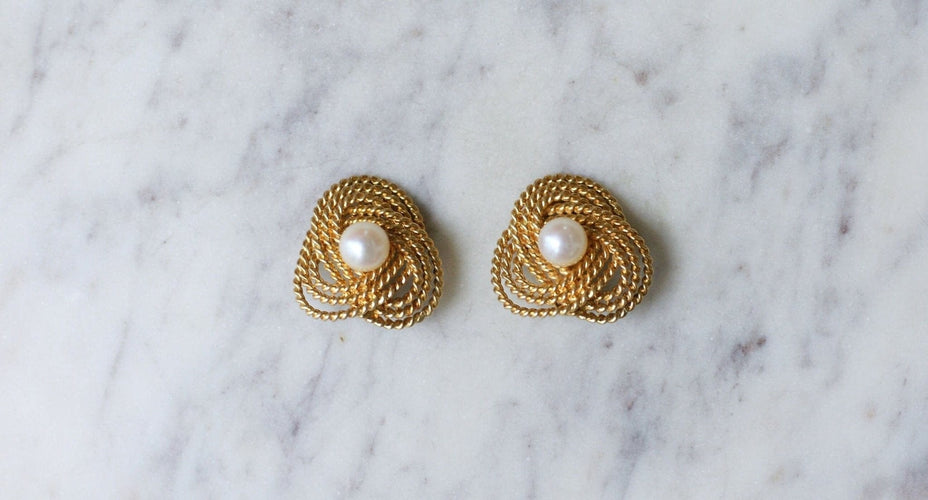 Boucles d'oreilles Gübelin - Boucles d’oreilles clip torsadées en or jaune 18kt et perles 58 Facettes