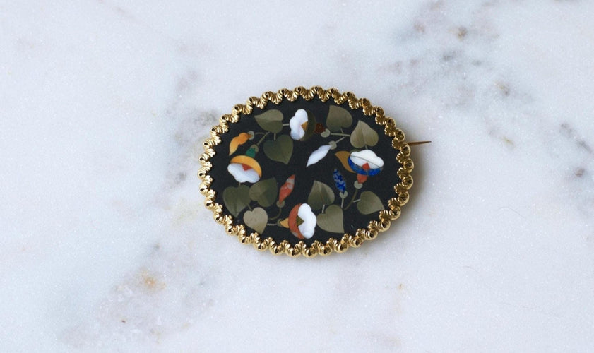Broche Broche fleur pietra dura en or jaune 18kt et pierres dures 58 Facettes