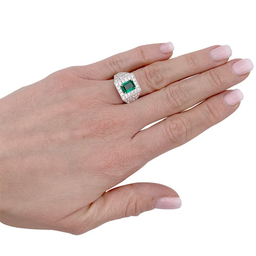 Bague 53 Bague en platine avec émeraude et diamants 58 Facettes 32224