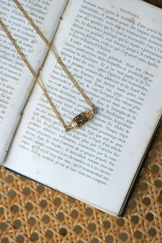 Collier Collier régional en or jaune 18kt, fermoir barillet émaillé 58 Facettes