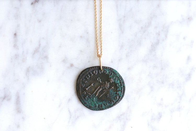 Pendentif Pendentif pièce romaine Dioclétien en or rose 18kt 58 Facettes
