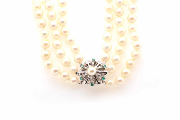 Collier Collier trois rangs de perles de culture en or blanc 18k 58 Facettes 24812