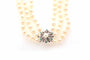 Collier Collier trois rangs de perles de culture en or blanc 18k 58 Facettes 24812