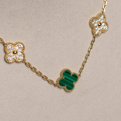 Collier Van Cleef & Arpels Alhambra - Collier 10 motifs en or jaune, malachite et diamants 58 Facettes 2.19247