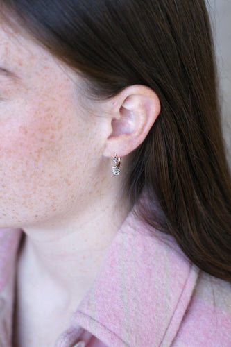 Boucles d'oreilles Boucles d’oreilles dormeuses en or jaune 18kt, platine et diamants 0,30 ct 58 Facettes