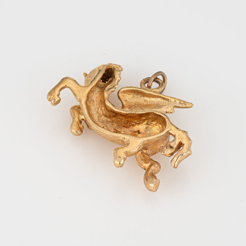 Pendentif Pendentif charm Pégase vintage en or jaune 14k 58 Facettes G13640