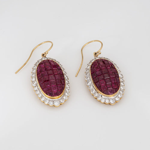 Boucles d'oreilles Boucles d’oreilles pendantes - Rubis et diamants en or jaune 18 carats 58 Facettes G13656