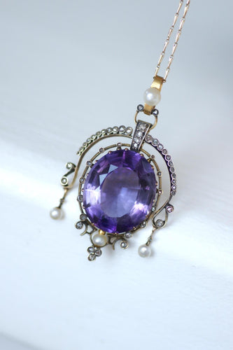 Pendentif Pendentif ancien en or jaune 18k, argent, améthyste, perles fines et diamants 58 Facettes