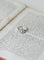 Bague 55.5 Bague marguerite Art Déco en or blanc 18k, perle bouton et diamants 58 Facettes