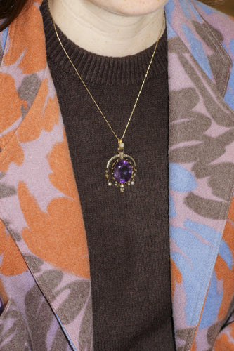 Pendentif Pendentif ancien en or jaune 18k, argent, améthyste, perles fines et diamants 58 Facettes