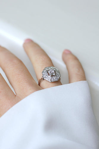 Bague 53 Bague Art Déco octogonale en platine et diamants 0,65 ct 58 Facettes