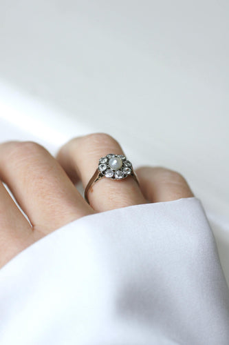 Bague 55.5 Bague marguerite Art Déco en or blanc 18k, perle bouton et diamants 58 Facettes
