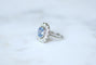 Bague 53 Bague - Bague de fiançailles marguerite en platine et saphir de Ceylan 58 Facettes