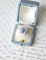 Bague 53 Bague - Bague de fiançailles marguerite en platine et saphir de Ceylan 58 Facettes