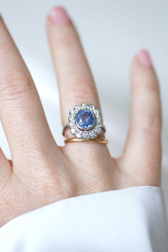 Bague 53 Bague - Bague de fiançailles marguerite en platine et saphir de Ceylan 58 Facettes