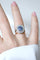 Bague 53 Bague - Bague de fiançailles marguerite en platine et saphir de Ceylan 58 Facettes