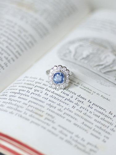 Bague 53 Bague - Bague de fiançailles marguerite en platine et saphir de Ceylan 58 Facettes