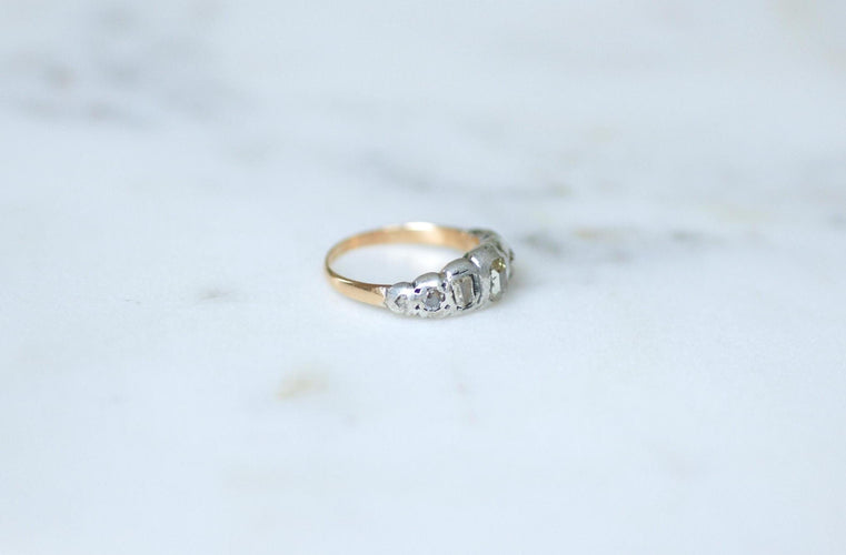 Bague 51 Bague jarretière en or rose 14Kt et argent, diamants taillés en table et rose 58 Facettes
