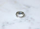 Bague 47 Bague chevalière Art Déco en platine et saphir non chauffé, diamants 58 Facettes