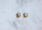 Boucles d'oreilles Boucles d’oreilles dormeuses perles mabé et saphirs blancs en or jaune 18k 58 Facettes