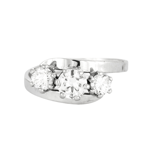 Bague 54 Bague or gris trois diamants 58 Facettes GU19