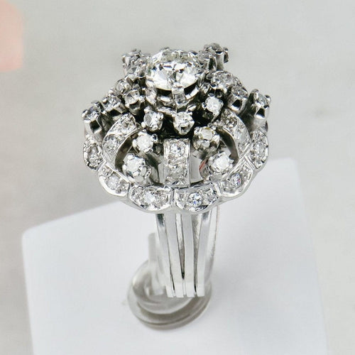 Bague 59 Bague en platine sertie de diamants taille brillant 2,10 ct 58 Facettes 1841