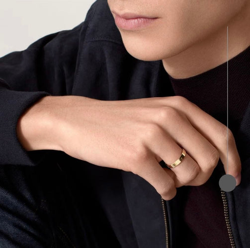 Bague 51 Alliance Love Cartier petit modèle or rose 18 carats 58 Facettes