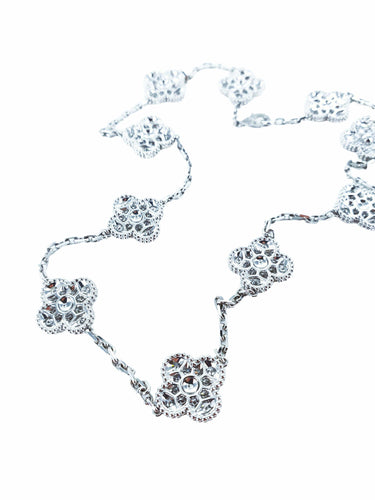 Collier Van Cleef & Arpels - Collier "Alhambra" 10 motifs Or Blanc Pavage Diamants 58 Facettes