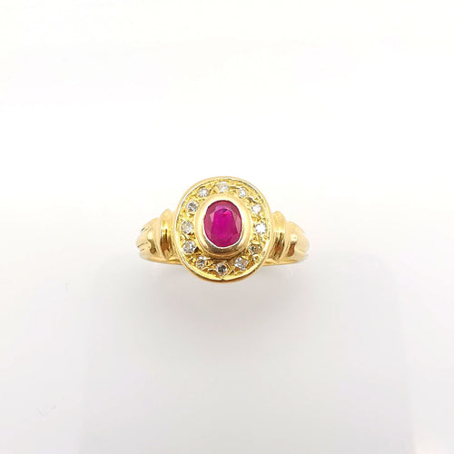 Bague 48 Bague or rubis & diamants 58 Facettes