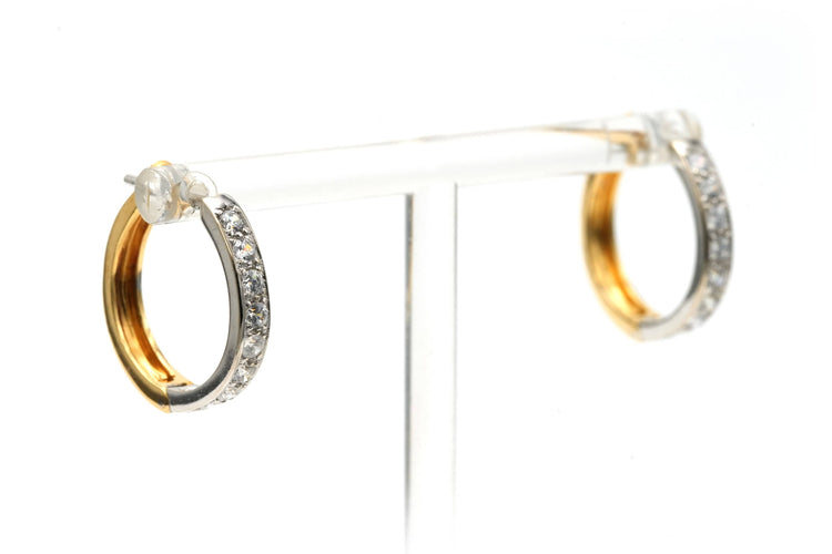 Boucles d'oreilles Boucles d'oreilles contemporaines serties de diamants en or jaune et blanc 18k 58 Facettes 23404