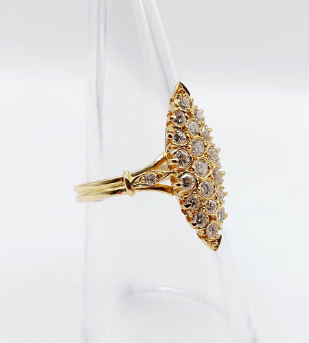 Bague 53.5 Bague marquise or et diamants 58 Facettes A04191