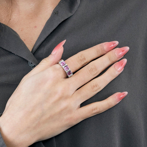 Bague jonc or blanc, saphirs roses et diamants
