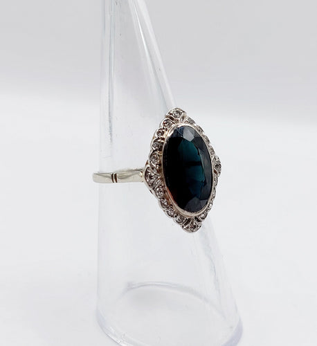 Bague 50 Bague pompadour art déco en platine, saphir 4,30 carats et diamants tailles anciennes 58 Facettes A06672