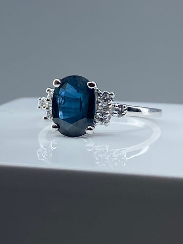 Bague 54 Bague en or blanc saphir et diamants 58 Facettes AB328