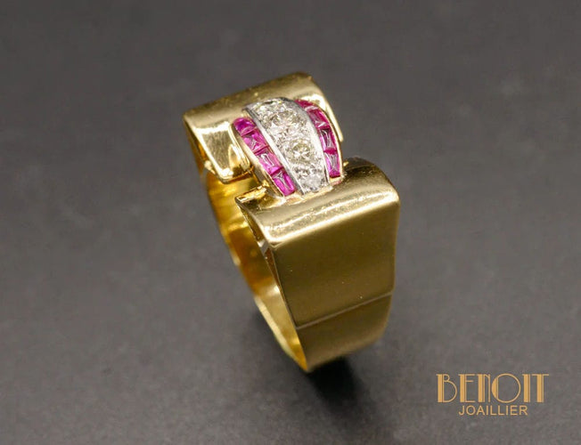 Bague 53 Bague Tank Or Jaune Diamants Rubis Verneuil 58 Facettes A10848