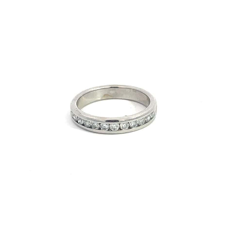 Bague Bague demi-éternité en or blanc et diamants 58 Facettes UN0138