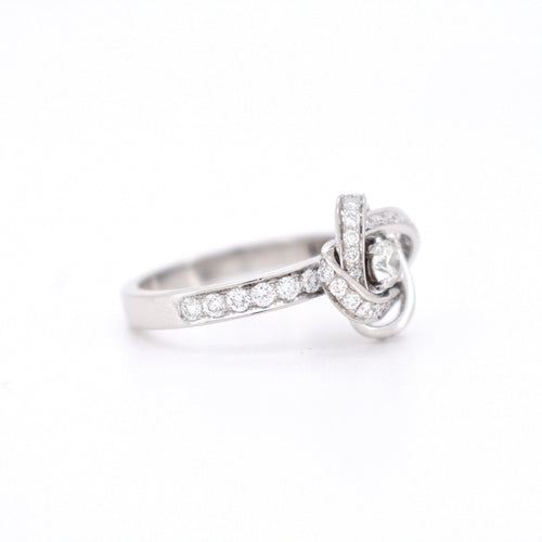 Bague 54 BOUCHERON - Collection Pivoine - Bague or blanc et diamants 58 Facettes 402