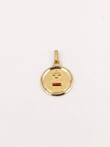Pendentif AUGIS - Médaille amour ronde or jaune diamant rubis 58 Facettes J505
